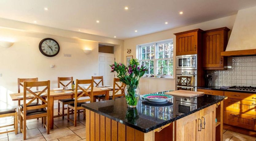 Photo of 5 Bed in Wells-next-the-Sea