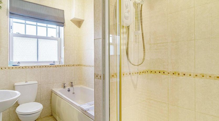 Photo of 3 Bed in Overstrand