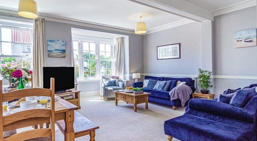 Photo of in Overstrand (KT178)