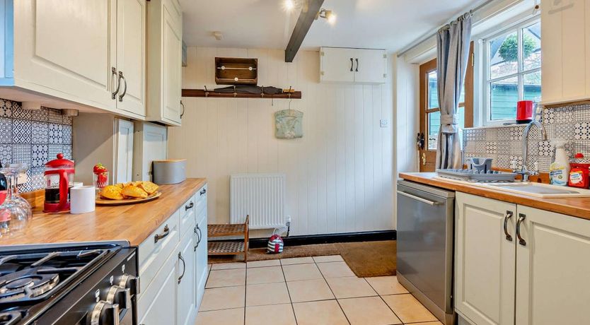 Photo of 3 Bed in Mundeseley