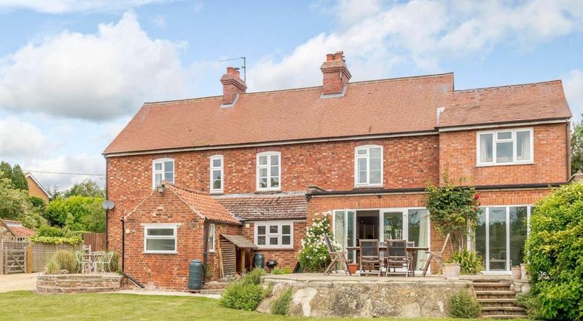 Photo of in Sedgeford (KT185)