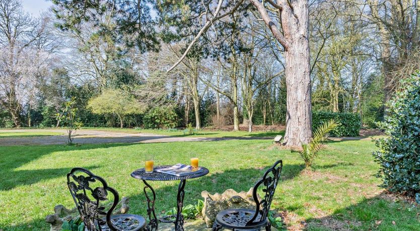 Photo of 1 Bed in Field Dalling