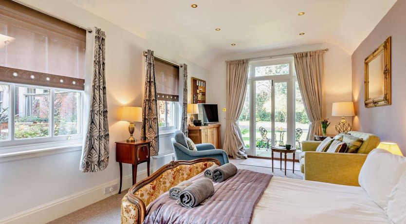 Photo of 1 Bed in Field Dalling