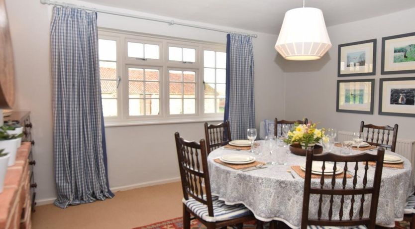 Photo of 3 Bed in Kettlestone