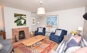 Photo of 3 Bed in Kettlestone