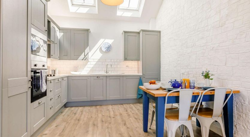 Photo of 2 Bed in Bideford