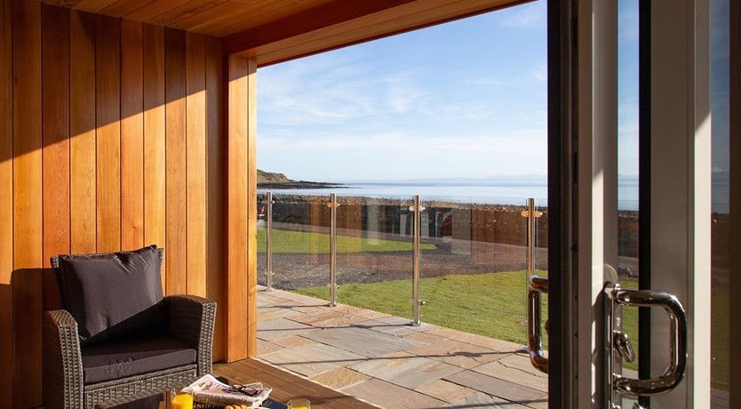 Photo of 1 Bed in Auchencairn