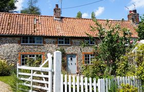 Photo of wighton-cottage