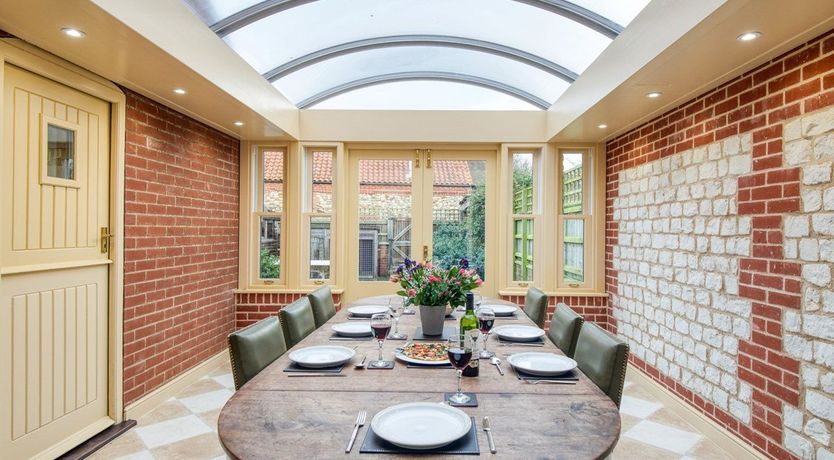 Photo of 5 Bed in Thornham