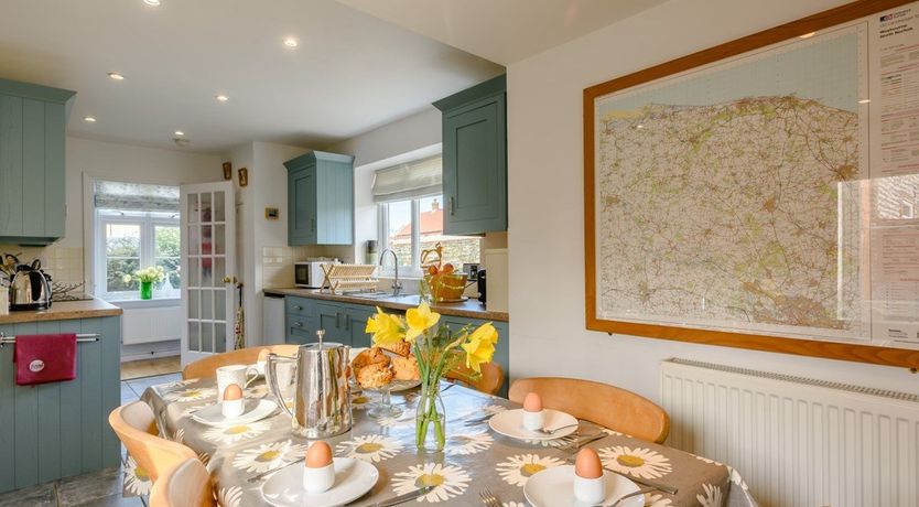 Photo of 3 Bed in Weybourne