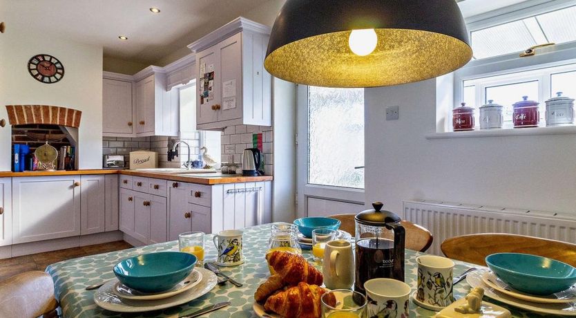 Photo of 2 Bed in Shereford