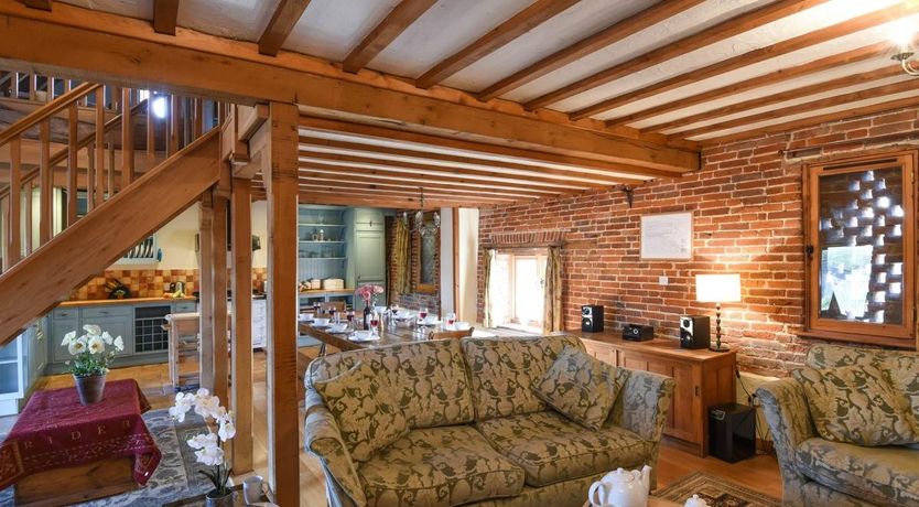 Photo of 3 Bed in Briston