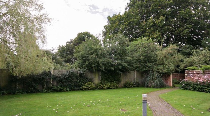 Photo of 1 Bed in Great Snoring