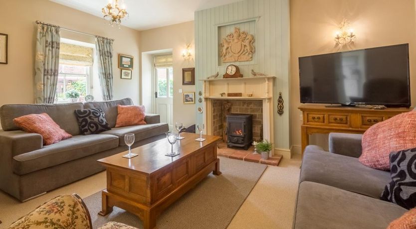 Photo of in Dersingham (KT082)