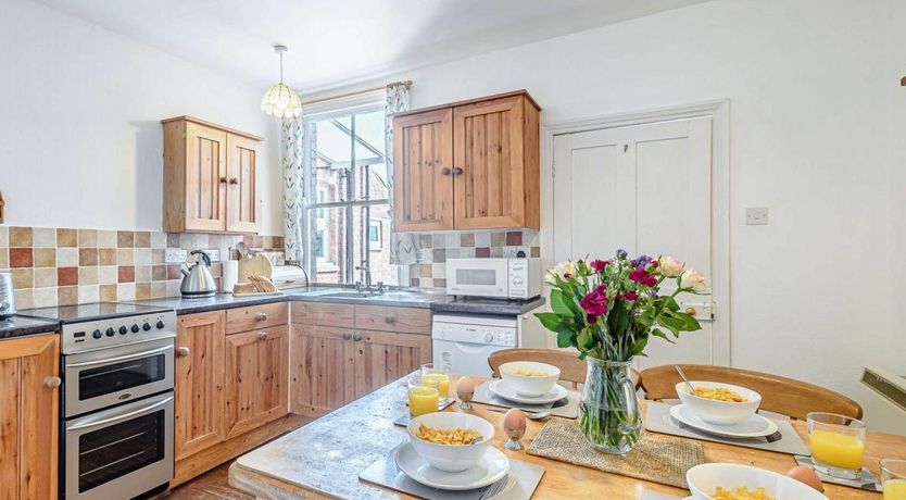 Photo of 3 Bed in Thornham