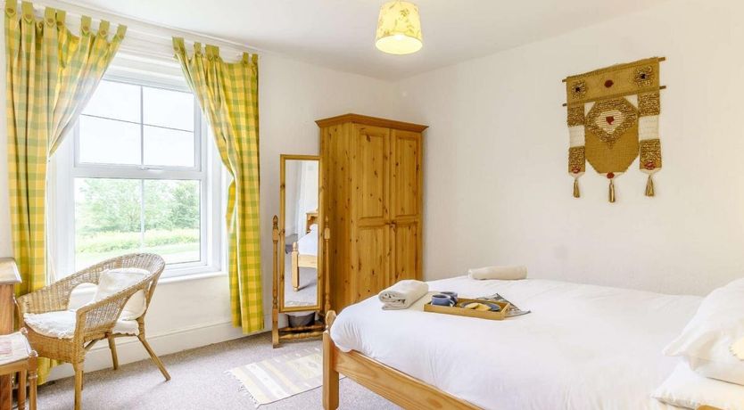 Photo of 3 Bed in Thornham