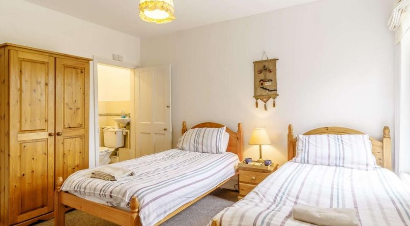 Photo of 3 Bed in Thornham