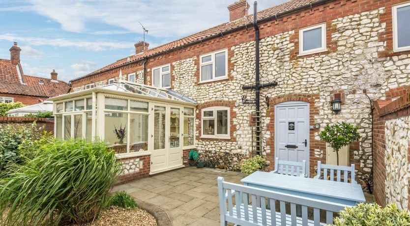 Photo of in Thornham (KT111)