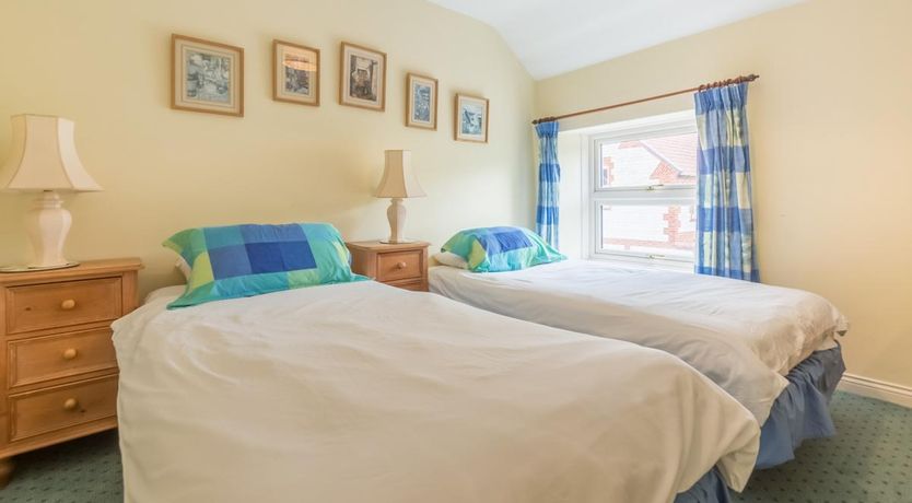 Photo of 3 Bed in Thornham