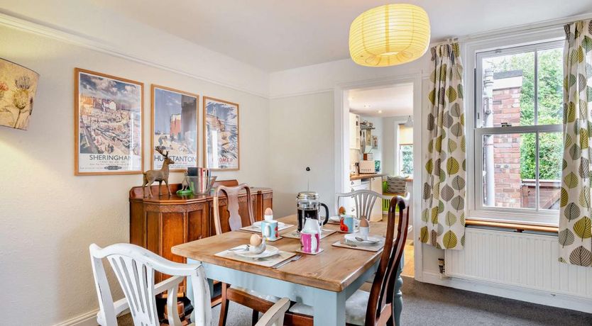 Photo of 2 Bed in Holt