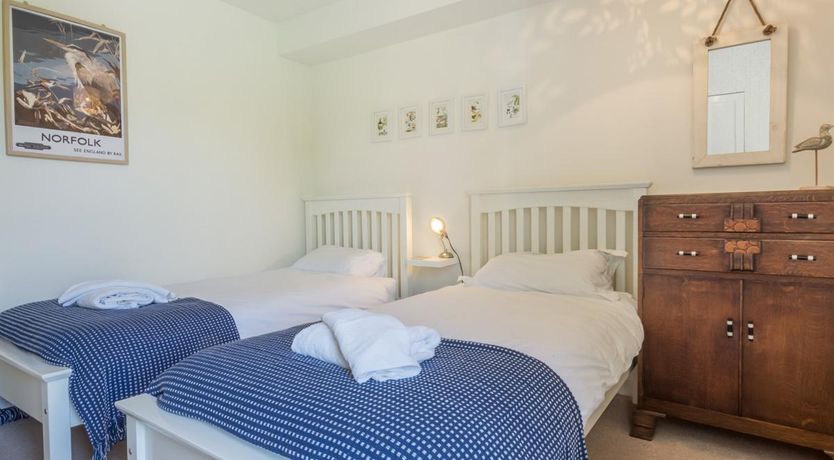 Photo of 2 Bed in Holt