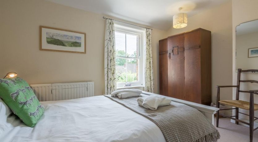 Photo of 2 Bed in Holt