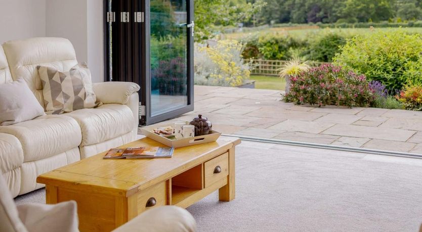 Photo of 3 Bed in Bovey Tracey