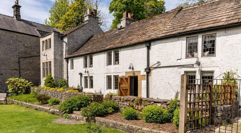 Photo of in Priestcliffe (57687)
