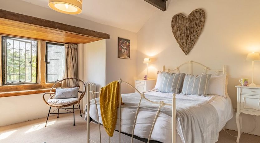 Photo of 4 Bed in Buxton