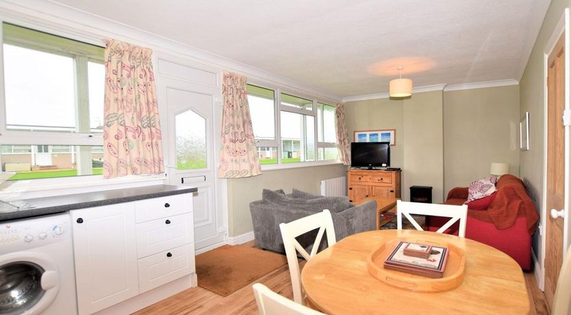 Photo of in Mundesley (KT153)