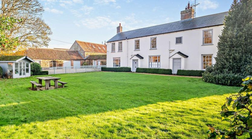 Photo of in Snettisham (KT124)