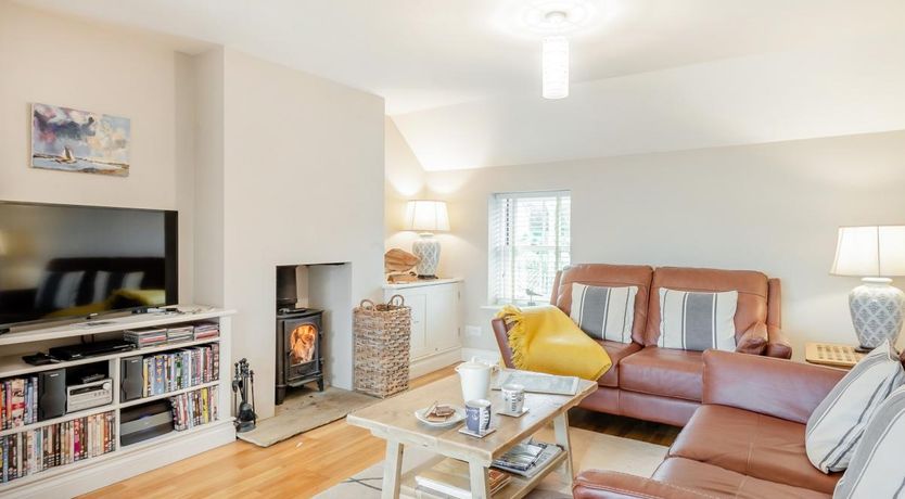 Photo of 2 Bed in Brancaster Staithe