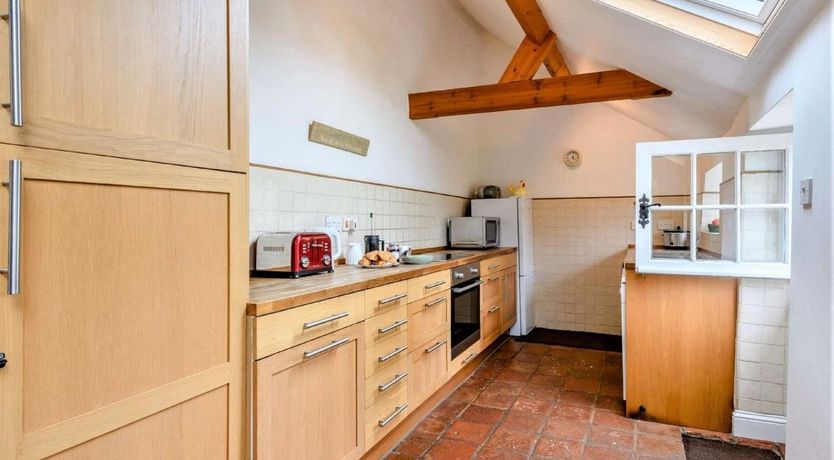 Photo of 2 Bed in Field Dalling