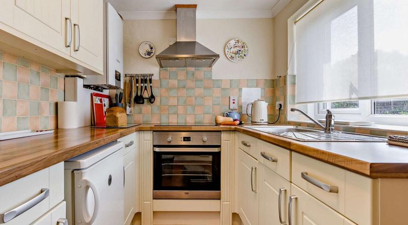 Photo of 2 Bed in Trunch