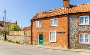 Photo of in Little Walsingham (KT093)