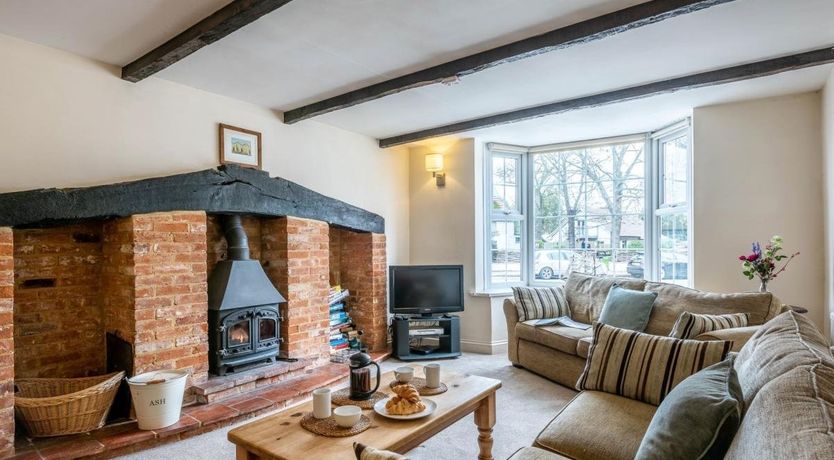 Photo of 5 Bed in Thornham