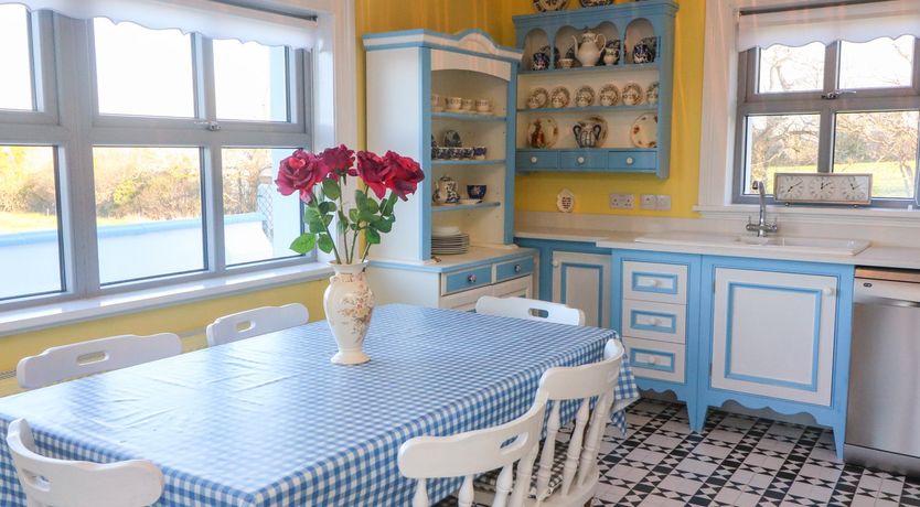 Photo of Longfield Lodge