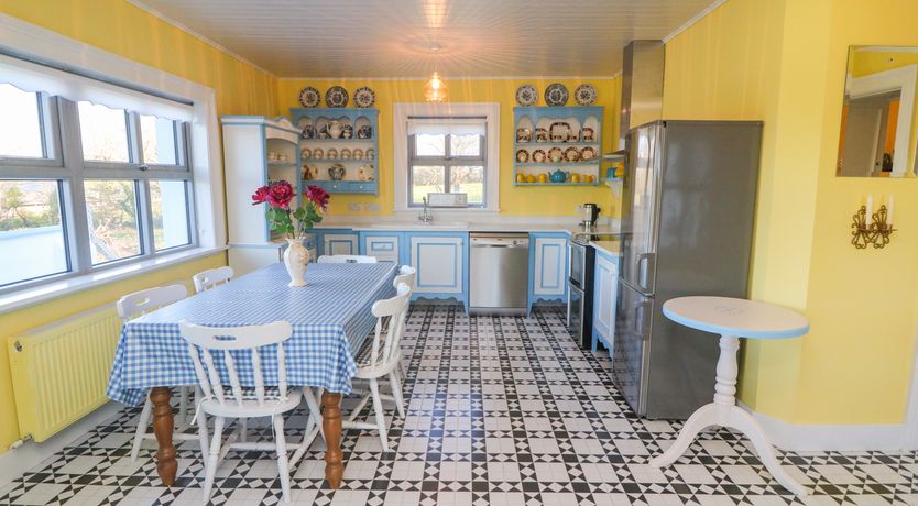 Photo of Longfield Lodge