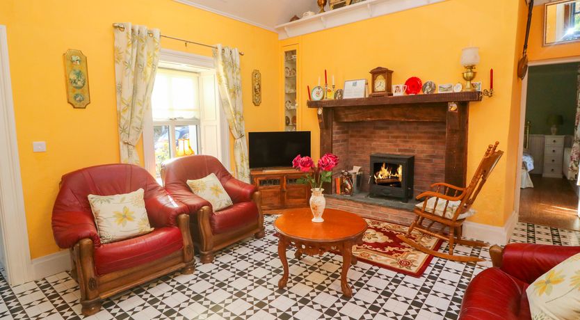 Photo of Longfield Lodge
