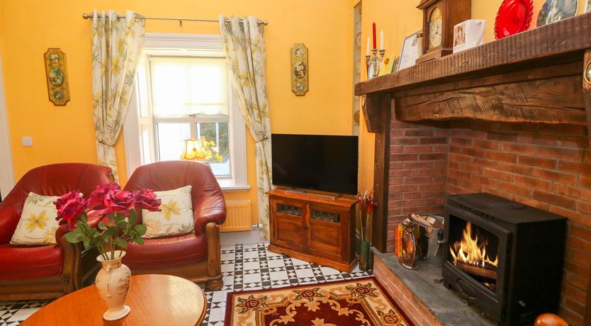 Photo of Longfield Lodge