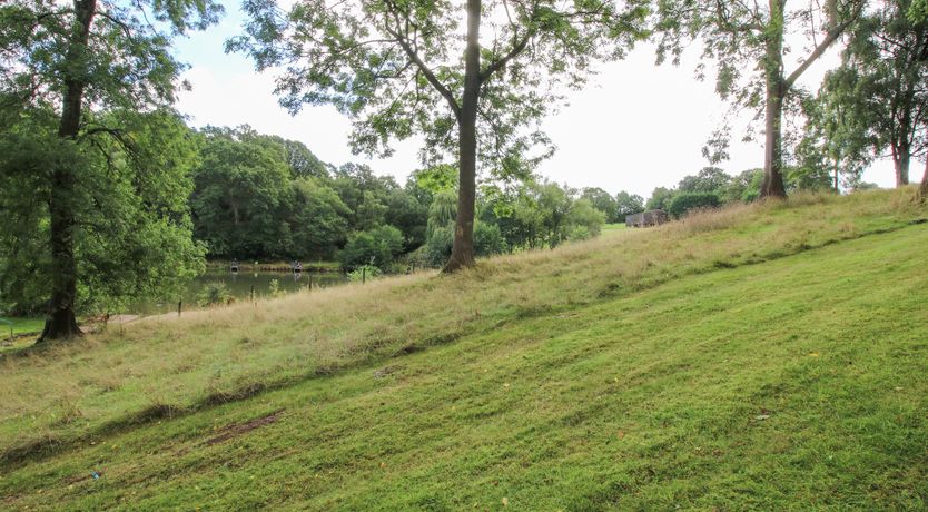 Photo of Shatterford Lakes
