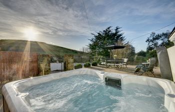 Forda Hill Chalet Holiday Cottage