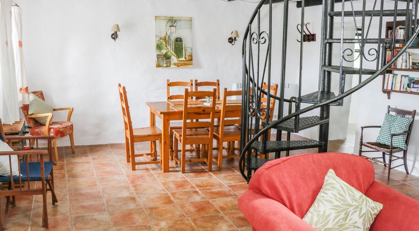 Photo of An Teach Ban