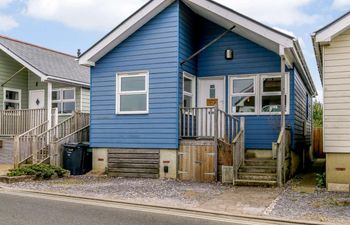 2 Bed in Cowes Holiday Cottage