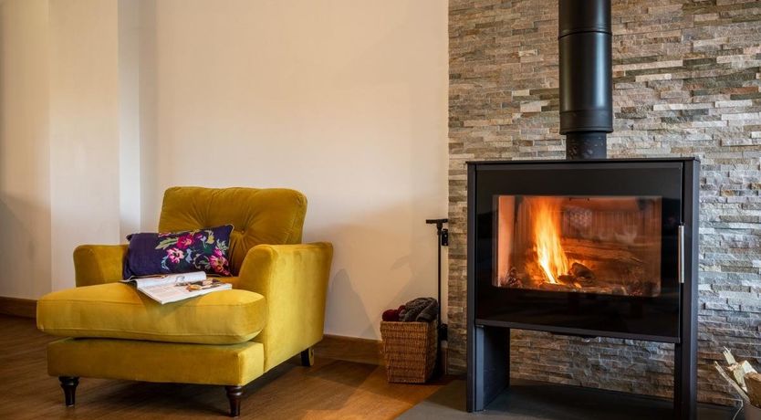 Photo of 5 Bed in Clawton