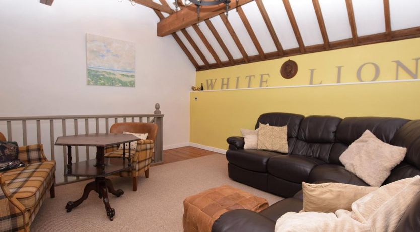 Photo of 2 Bed in Holt