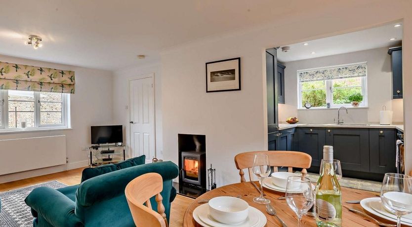 Photo of 2 Bed in Holt