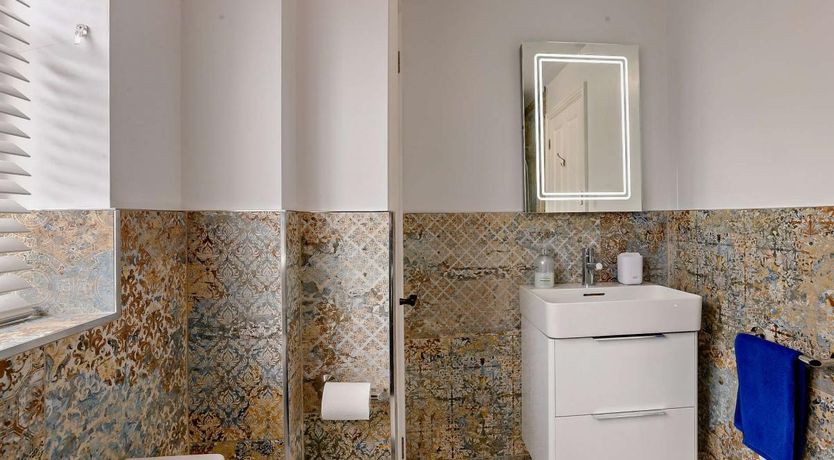 Photo of 2 Bed in Holt