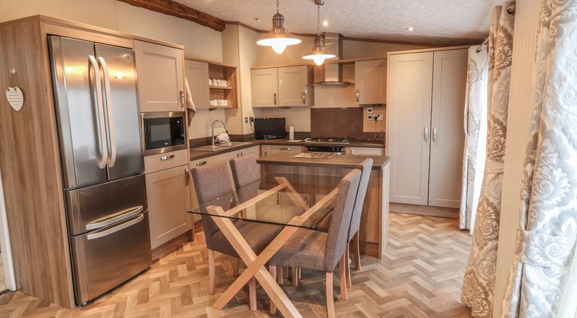 Photo of Avonal Lodge (24)