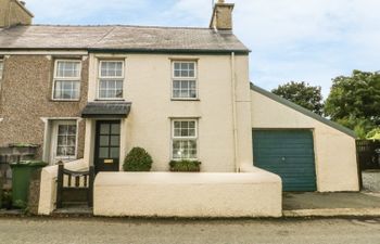 Glascoed Holiday Cottage